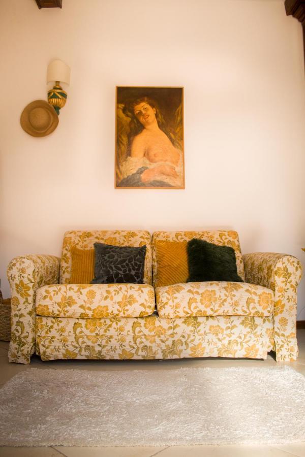 9 Stylish Suite In Unirii Square تيميشورا المظهر الخارجي الصورة