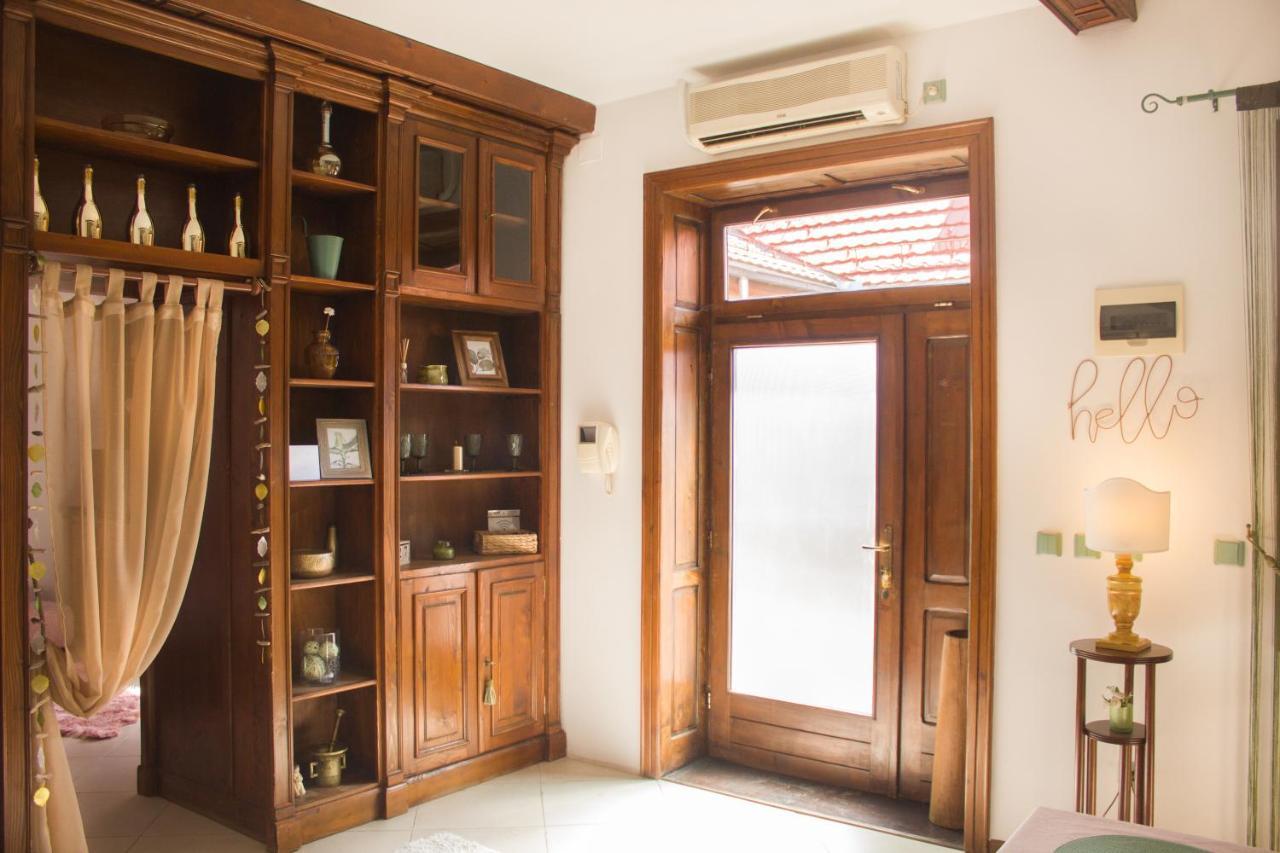 9 Stylish Suite In Unirii Square تيميشورا المظهر الخارجي الصورة